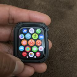 APPLE WATCH SERIES 8 (45MM)