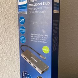 PHILIPS USB-C multiport hub with power pass through