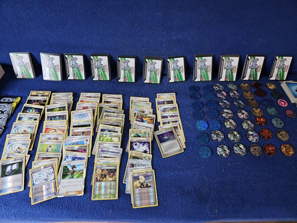 Pokemon Online, Trainer Holo And Reverse, Energy Cards , Coins, Dices, Damage Coins,  And  Pokémon Binder