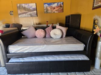 CAMA Doble Con Colchones Nuevos En Perfectas Condiciones