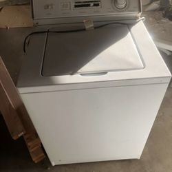 Washing machine and dryer set Brand Maytag