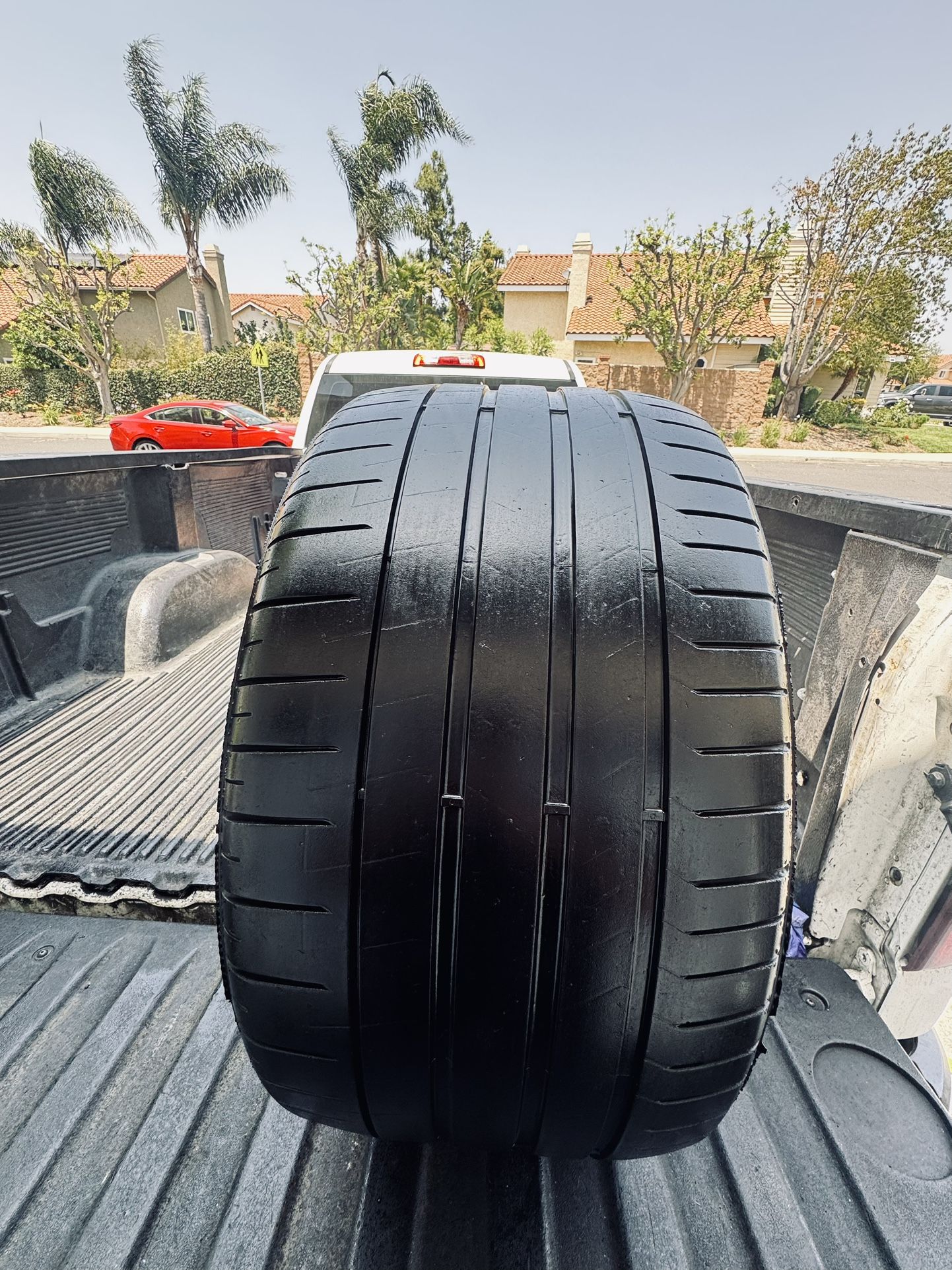 285/30/20 Pirelli Pzero 60%+ Tread (1) Single