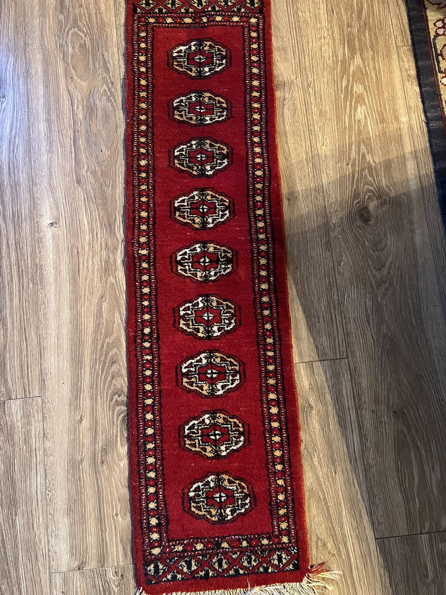 Prayer Rug 47” Long 11.5” W Like New