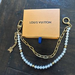 Gold Chain & Pearl Bag Charm