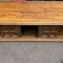 Thomasville vintage coffee table large antique coffee table solid wood L66”*W30”*H17”(address in description)  👇delivery 🚚 available within 15 miles