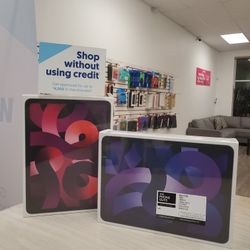 Apple IPad Air 4 / Apple IPad Air 5 - $1 DOWN PAYMENT - NO CREDIT NEEDED