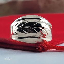 14K Yellow Gold Dome Design Ring Size 7.75 - Solid Gold!/ Anillo de Oro Amarillo con Diseño de Cúpula! 👌🎁Post Tags: Anillo de Oro