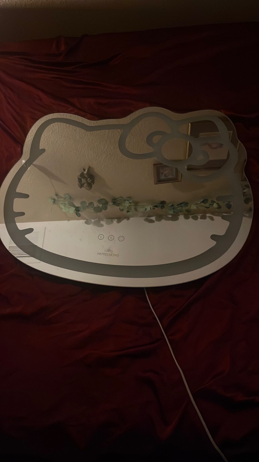 Hello Kitty Mirror