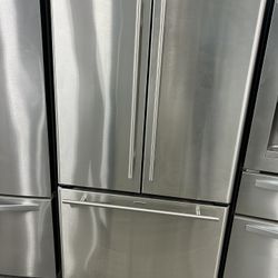 Stainless Counter Depth French Door Refrigerator 
