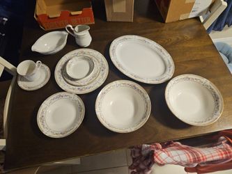 65 piece 10 person set