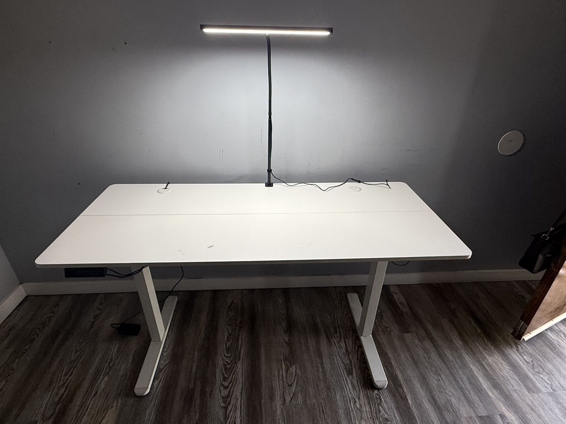 Height Adjustable Desk