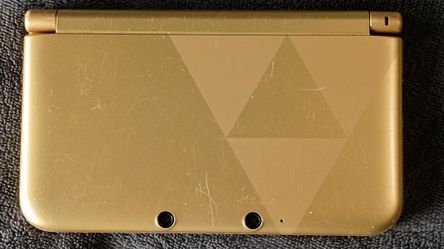Nintendo 3DSXL TRIFORCE EDITION 