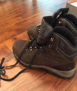 Hi Tec boys hiking boots size 8