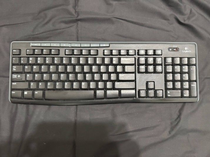 Logitech Wireless Keyboard K270