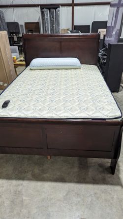 Complete Full Size Bed W Mattress 