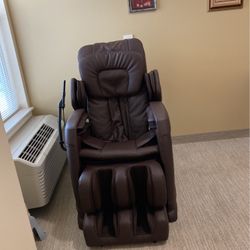 Slabway Massage Chair