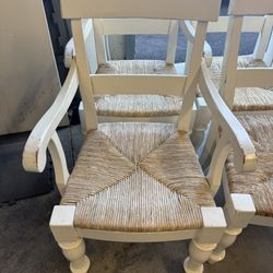 Pottery Barn Farmhouse White Table And 6 Chairs 