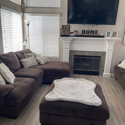 Extra Large Couches One With Chase Lounge And Ottoman 