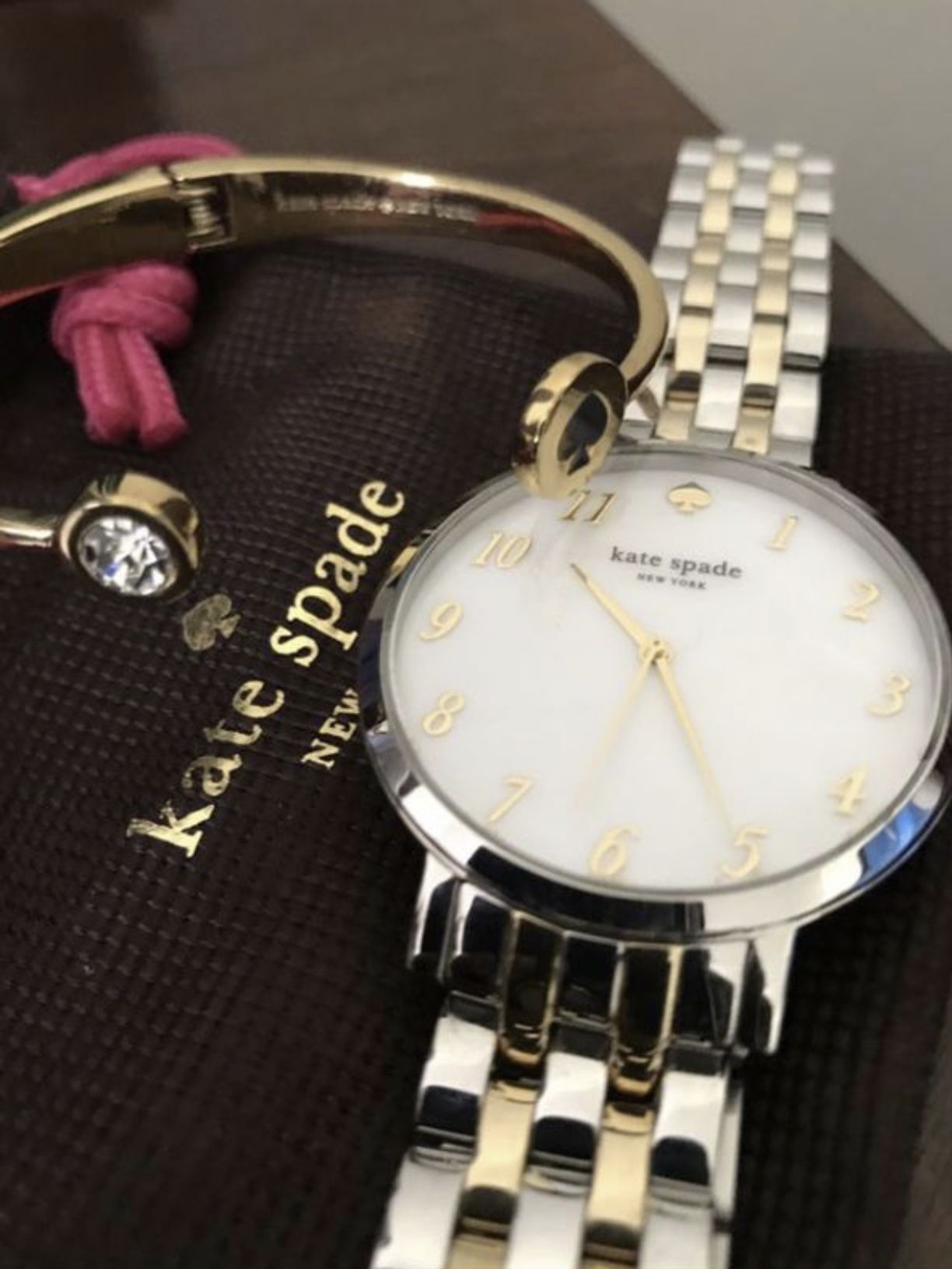 KATE SPADE WATCH & BANGLE SET