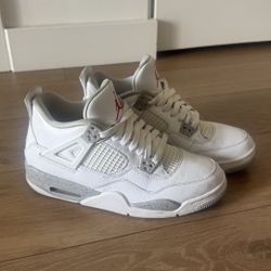 Jordan 4 Retro “WHITE OREO” - Great condition