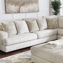 Stunning Stylish Cozy Sectional!