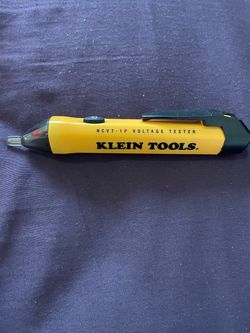 Klein Tools NCVT1P Voltage Tester