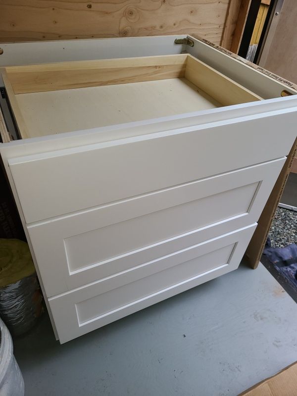 30" wide drawer cabinet kitchen base or bath vanity for Sale in Bellevue, WA - OfferUp