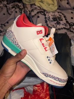 Air Jordan 3’s