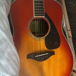 Yamaha Guitar FG830