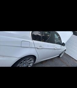 2009 BMW 3 series 335i willing to drop the price