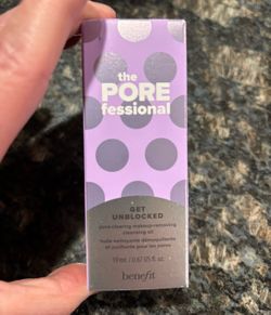NEW BENEFIT COSMETICS THE POREFESSIONAL GET UNBLOCKED PORE CLEARING MAKEUP REMOVING CLEANSING OIL $5!