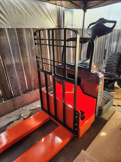 Toyota Pallet Jack Rider 8hbe30