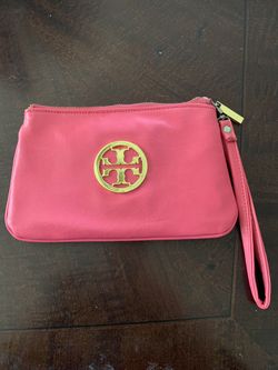 Tory Burch Wristlet