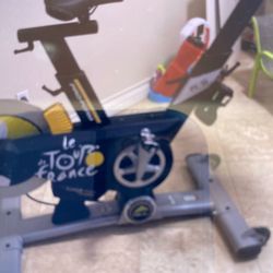 Pro Form Tour De France Exercise Bike 