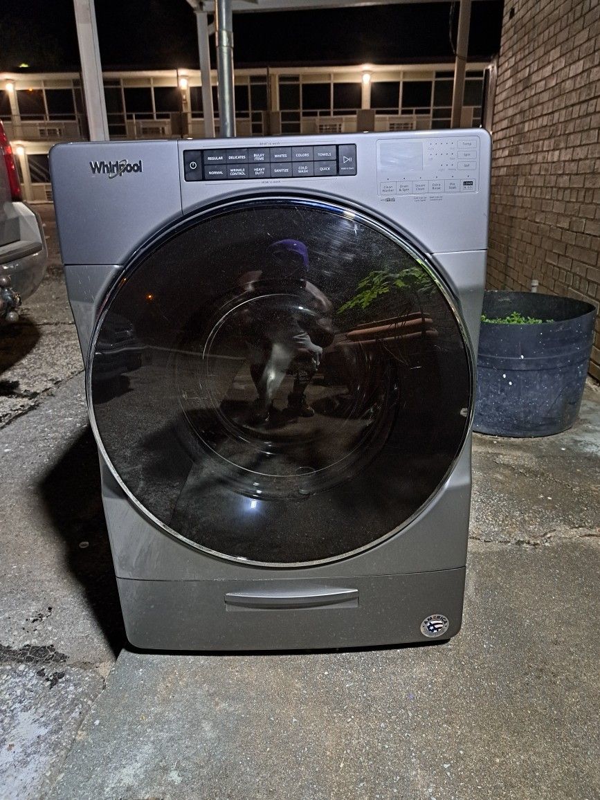 Whirlpool Demo Model