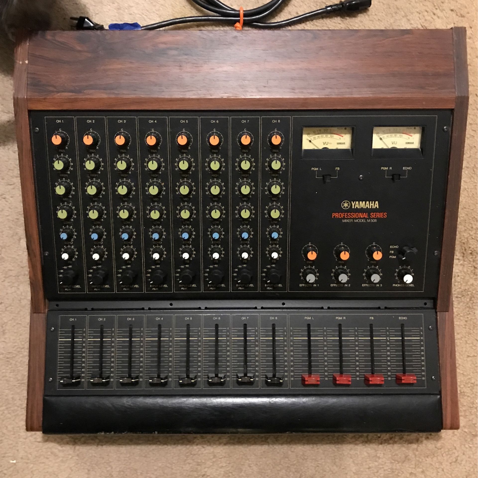 Yamaha M508 Professional Mixer