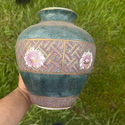 Flower 🌹 Vase 🏺 