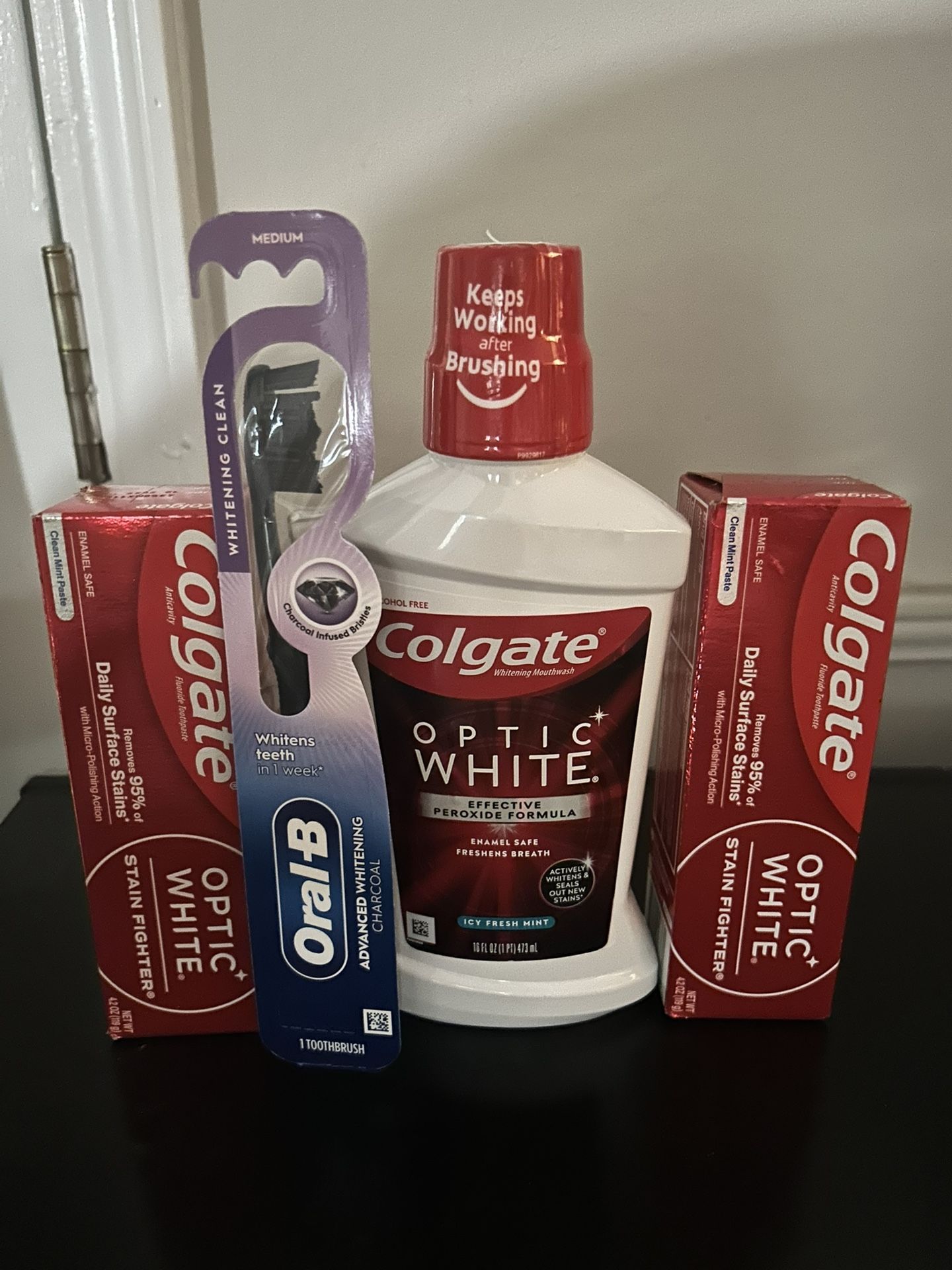 Colgate Optic White