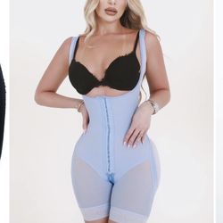 Skin Curvy Faja By Erika Vega