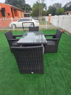 Juego patio