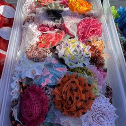  Assorted Chiffon & Lace Flowers