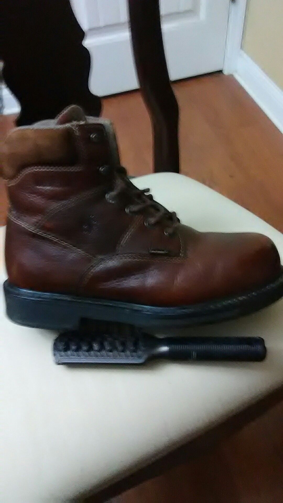 6in. Leather Durashock Steel Toe Work Boots Wolverines