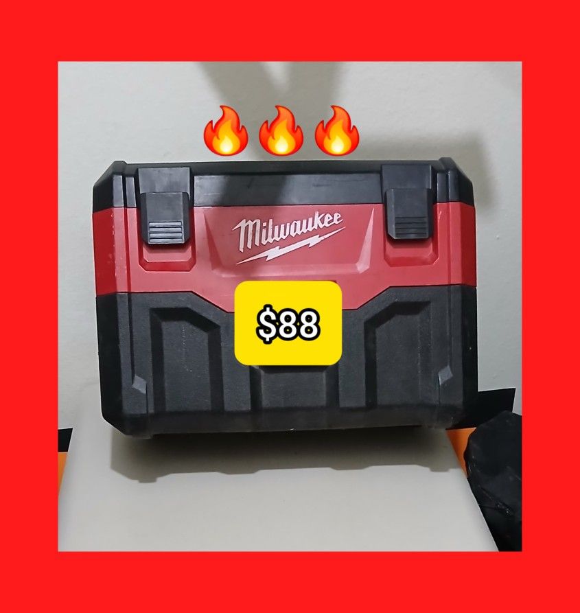 Milwaukee Vacuum Cleaner TOOL