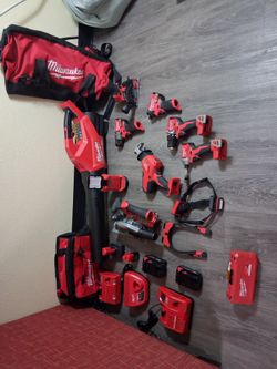 Lot of Milwaukees