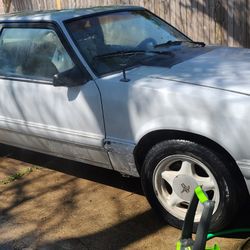 1992 Ford Mustang