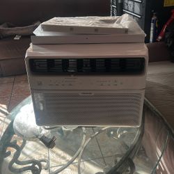 10,000 BTU SMART WI-FI WINDOW AIR CONDITIONER