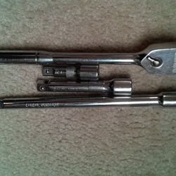 DieHard 1/2 Drive Ratchet With Extension Bars