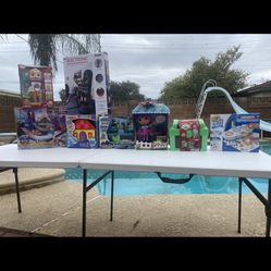 TOYS