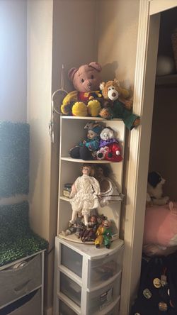 Antique Dolls and Plushes