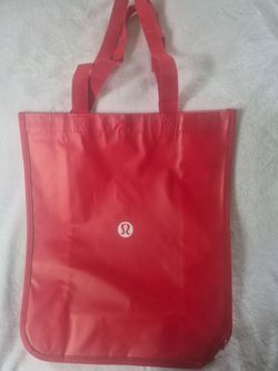 Lululemon tote bag
